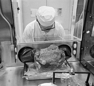 rocks brought back from the Moon by NASA's 1971 Apollo 14 mission